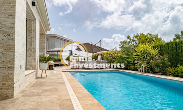 Gebrauchtimmobilien - Villa - La Zenia - Strandseite