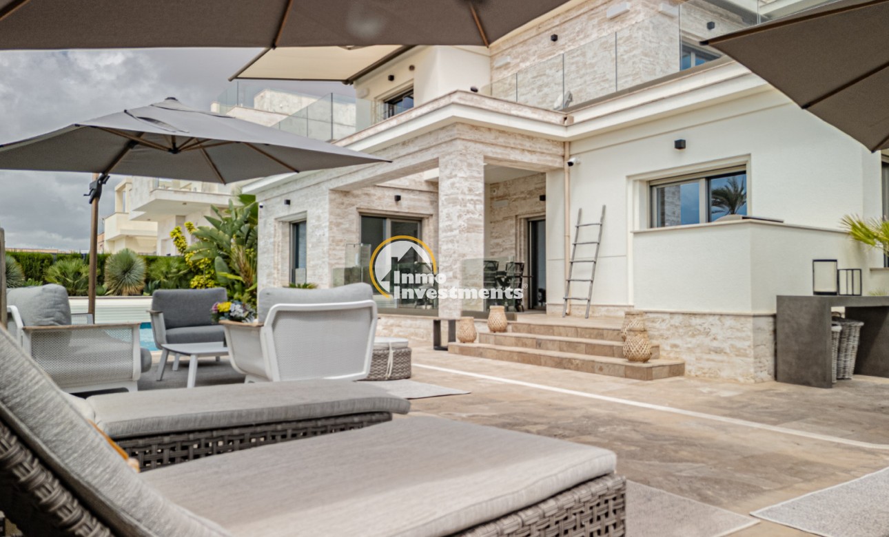 Gebrauchtimmobilien - Villa - La Zenia - Strandseite