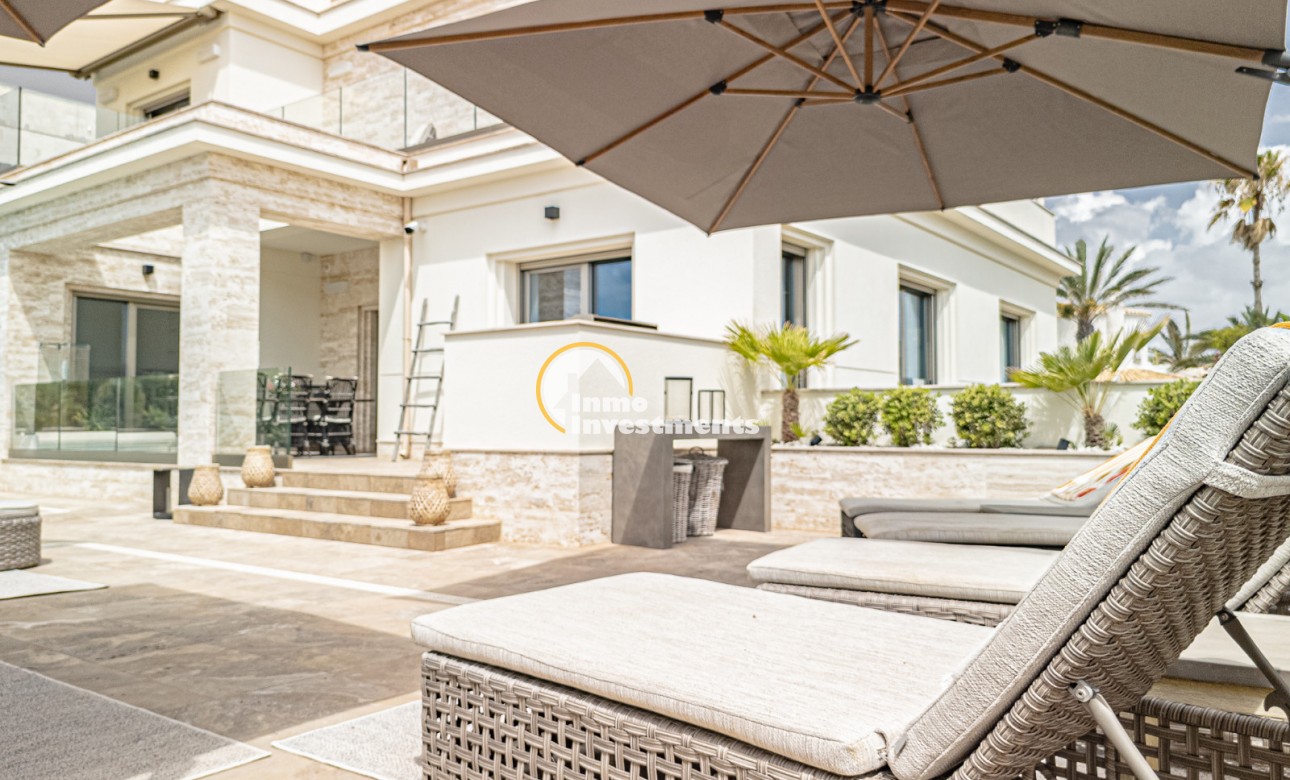 Gebrauchtimmobilien - Villa - La Zenia - Strandseite