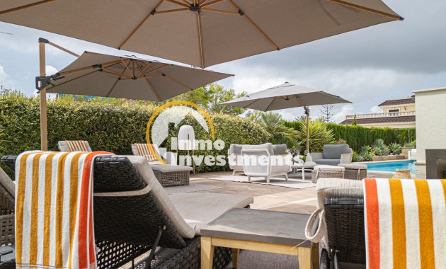 Gebrauchtimmobilien - Villa - La Zenia - Strandseite