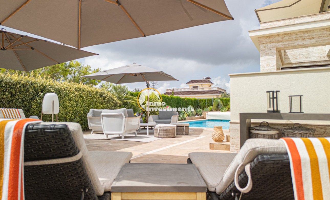 Gebrauchtimmobilien - Villa - La Zenia - Strandseite