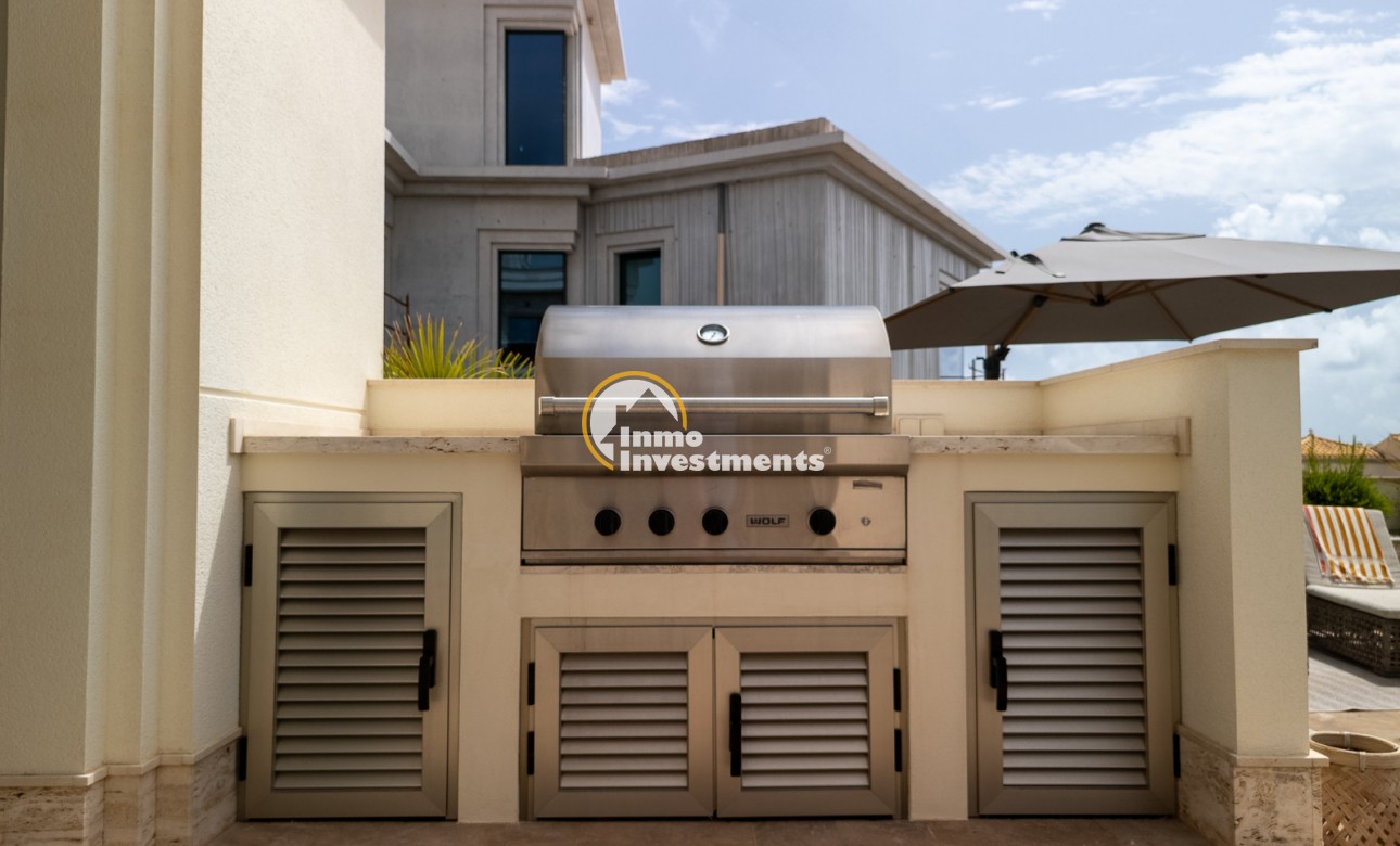 Gebrauchtimmobilien - Villa - La Zenia - Strandseite