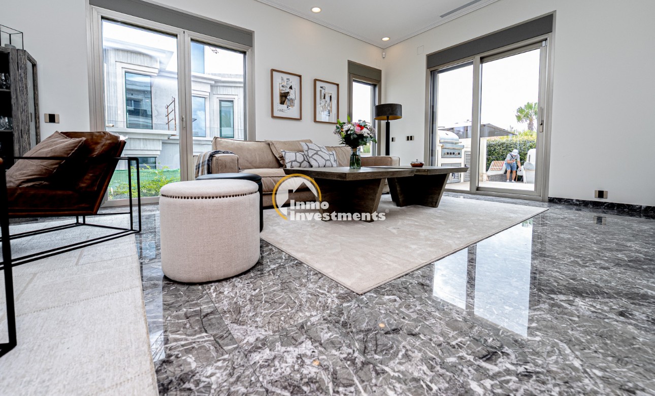 Gebrauchtimmobilien - Villa - La Zenia - Strandseite