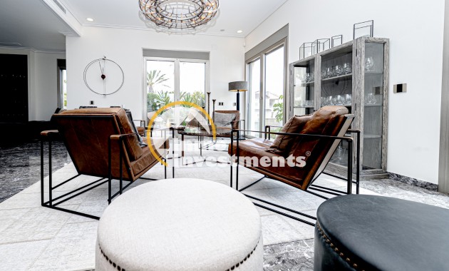 Gebrauchtimmobilien - Villa - La Zenia - Strandseite