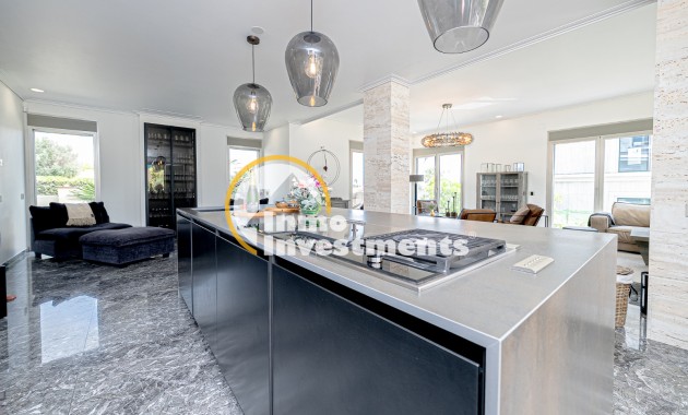 Gebrauchtimmobilien - Villa - La Zenia - Strandseite