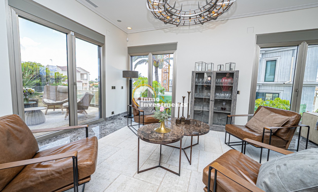 Gebrauchtimmobilien - Villa - La Zenia - Strandseite