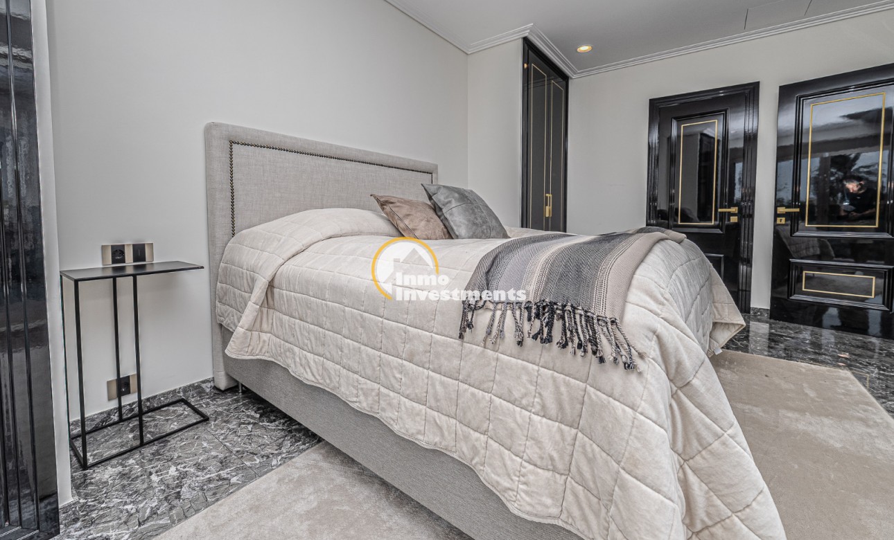 Gebrauchtimmobilien - Villa - La Zenia - Strandseite