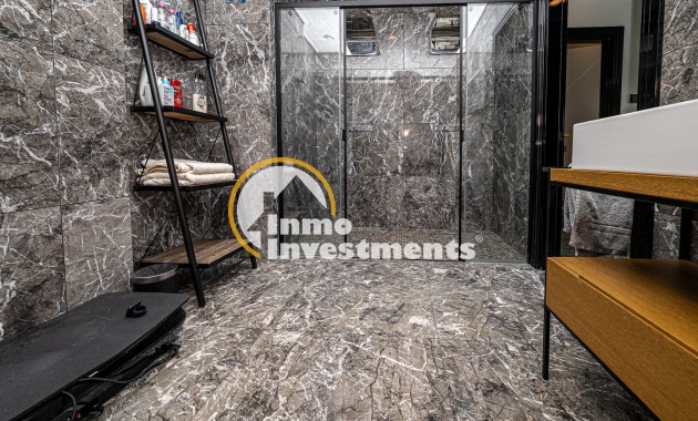 Gebrauchtimmobilien - Villa - La Zenia - Strandseite