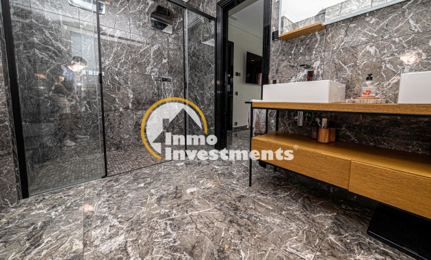 Gebrauchtimmobilien - Villa - La Zenia - Strandseite