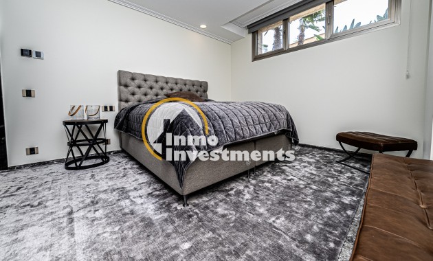 Gebrauchtimmobilien - Villa - La Zenia - Strandseite