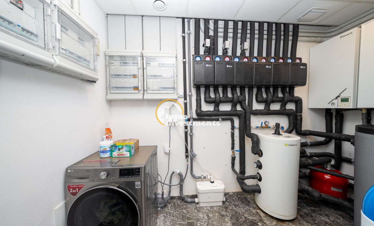 Gebrauchtimmobilien - Villa - La Zenia - Strandseite