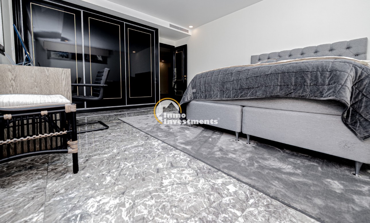 Gebrauchtimmobilien - Villa - La Zenia - Strandseite