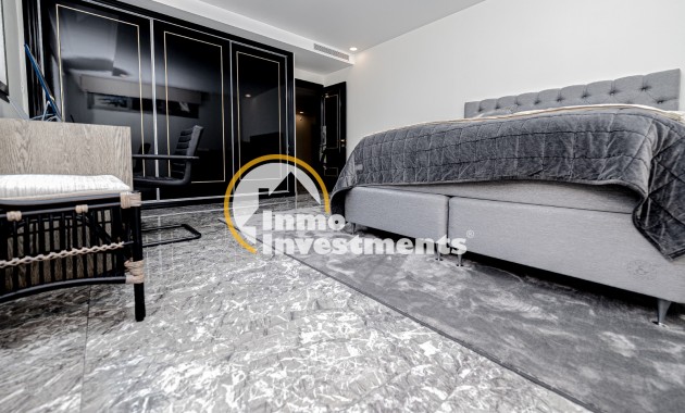 Gebrauchtimmobilien - Villa - La Zenia - Strandseite