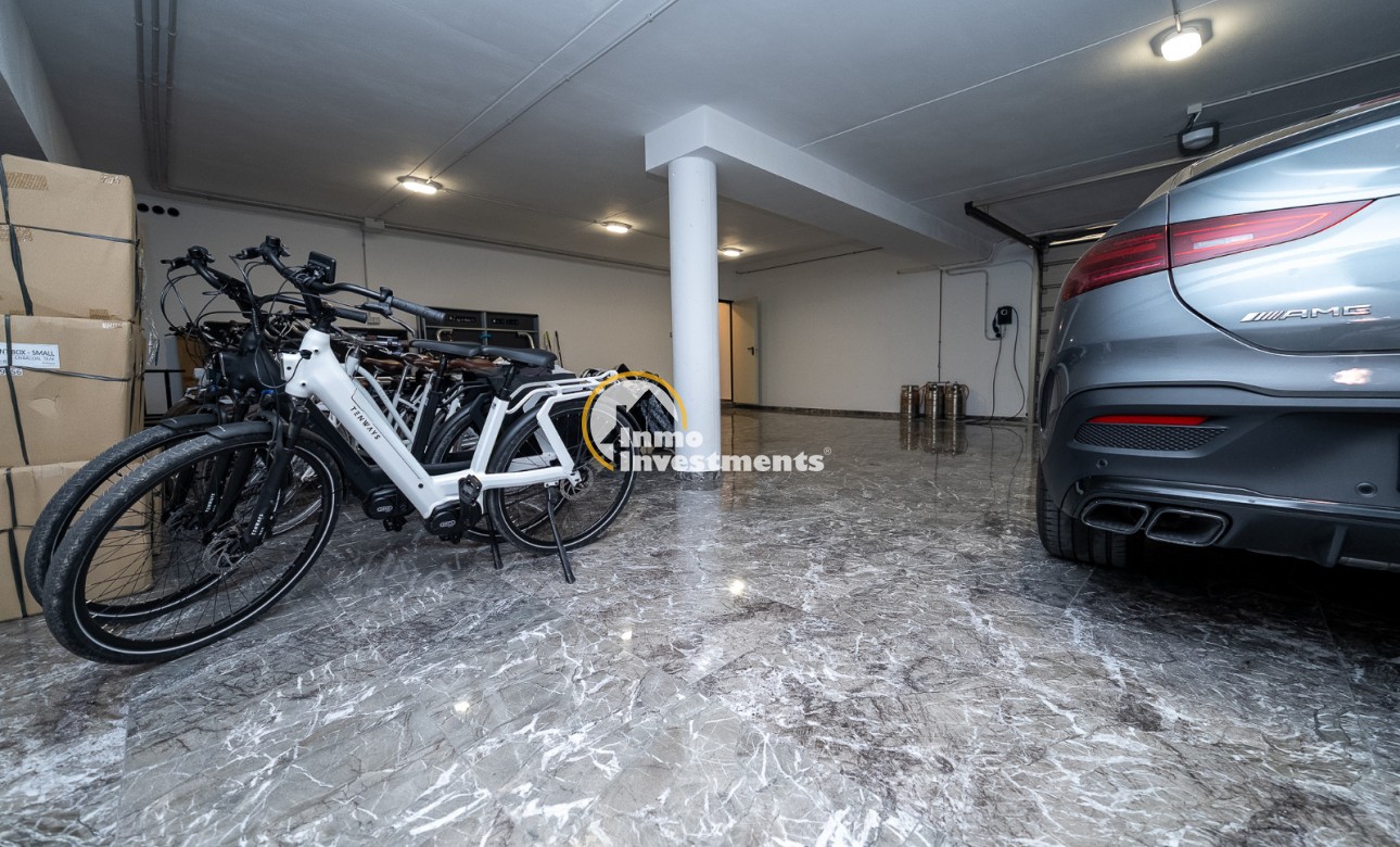 Gebrauchtimmobilien - Villa - La Zenia - Strandseite