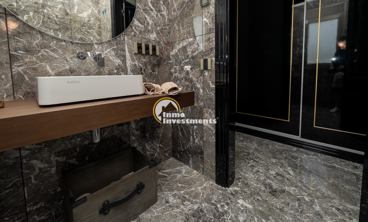 Gebrauchtimmobilien - Villa - La Zenia - Strandseite