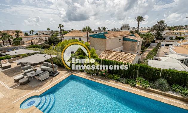Gebrauchtimmobilien - Villa - La Zenia - Strandseite