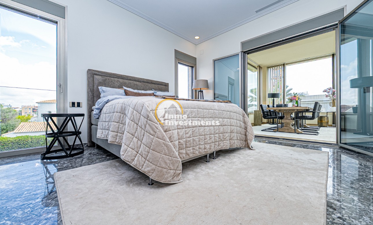 Gebrauchtimmobilien - Villa - La Zenia - Strandseite