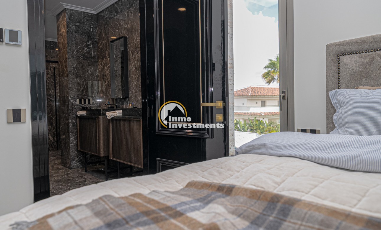 Gebrauchtimmobilien - Villa - La Zenia - Strandseite