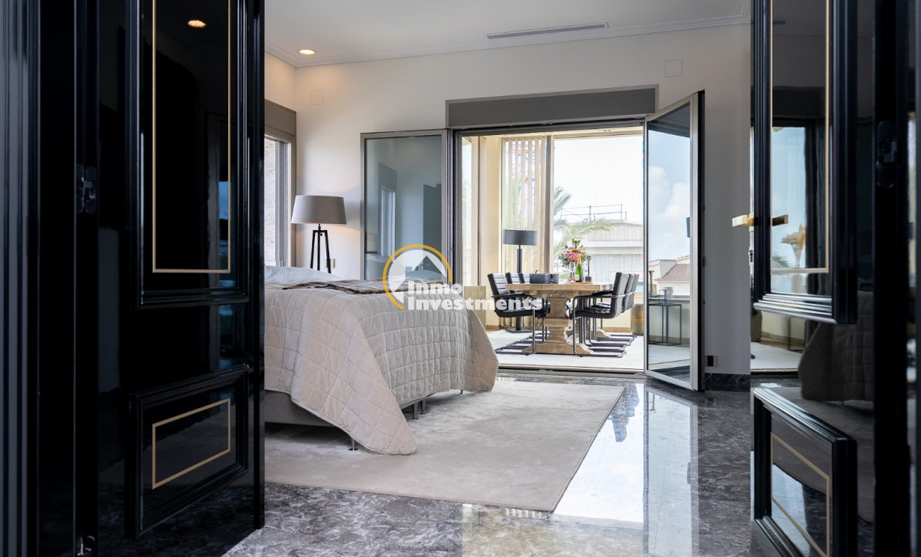 Gebrauchtimmobilien - Villa - La Zenia - Strandseite