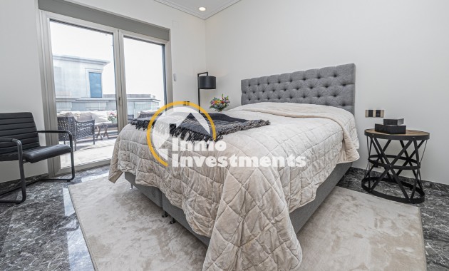 Gebrauchtimmobilien - Villa - La Zenia - Strandseite