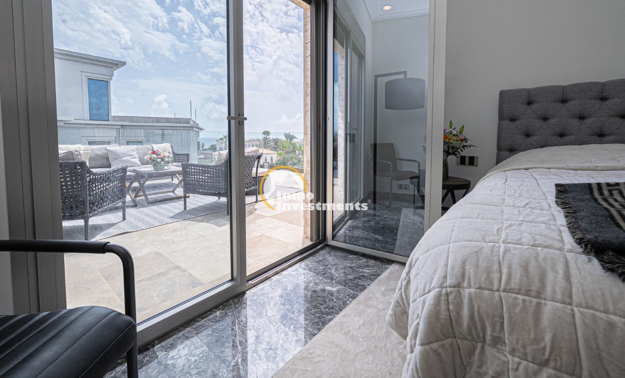 Gebrauchtimmobilien - Villa - La Zenia - Strandseite