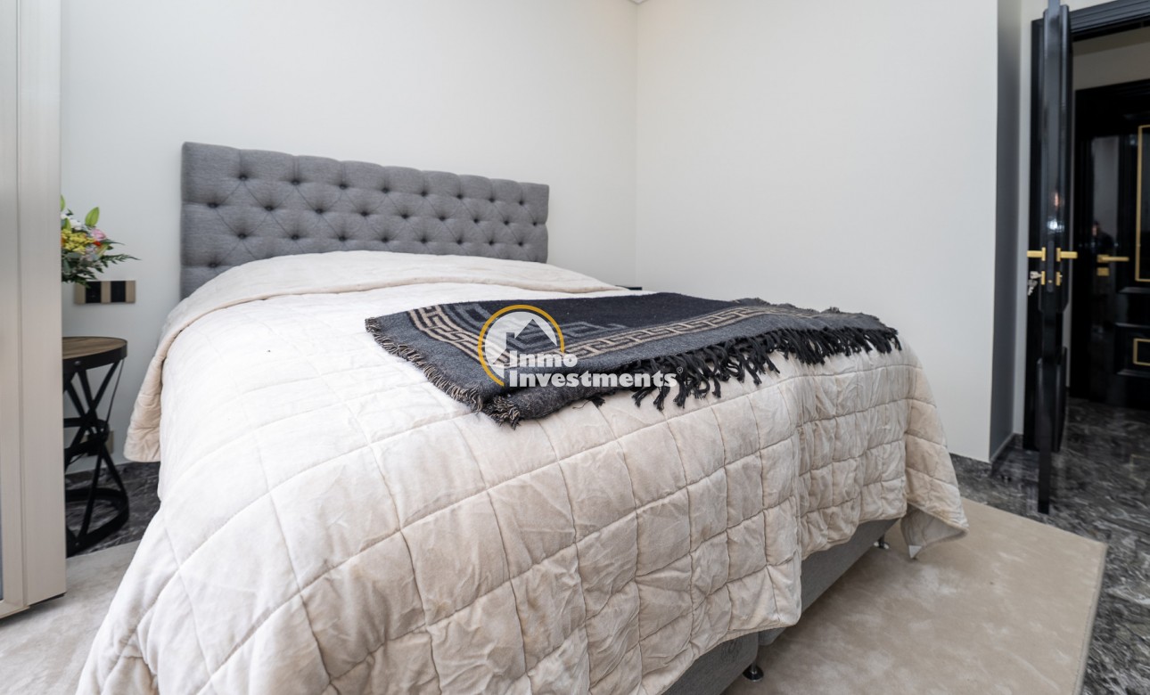 Gebrauchtimmobilien - Villa - La Zenia - Strandseite