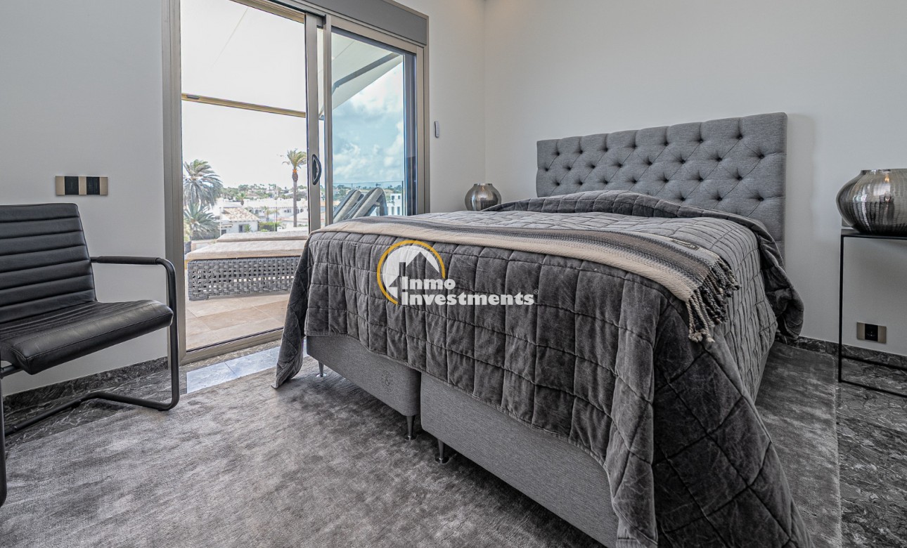 Gebrauchtimmobilien - Villa - La Zenia - Strandseite