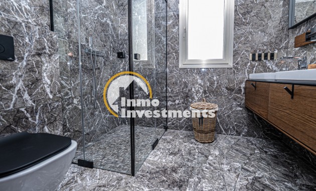 Gebrauchtimmobilien - Villa - La Zenia - Strandseite