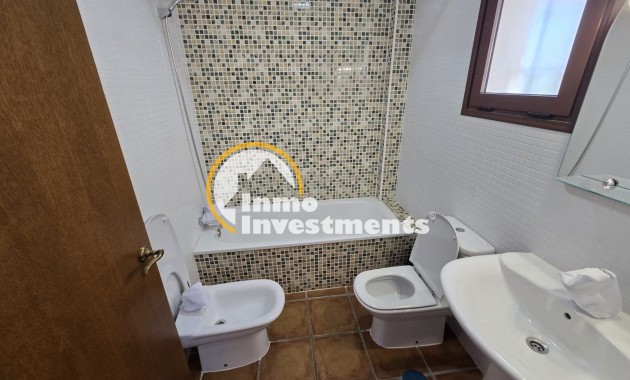 Bestaande bouw - Half vrijstaande villa - Algorfa - La Finca Golf