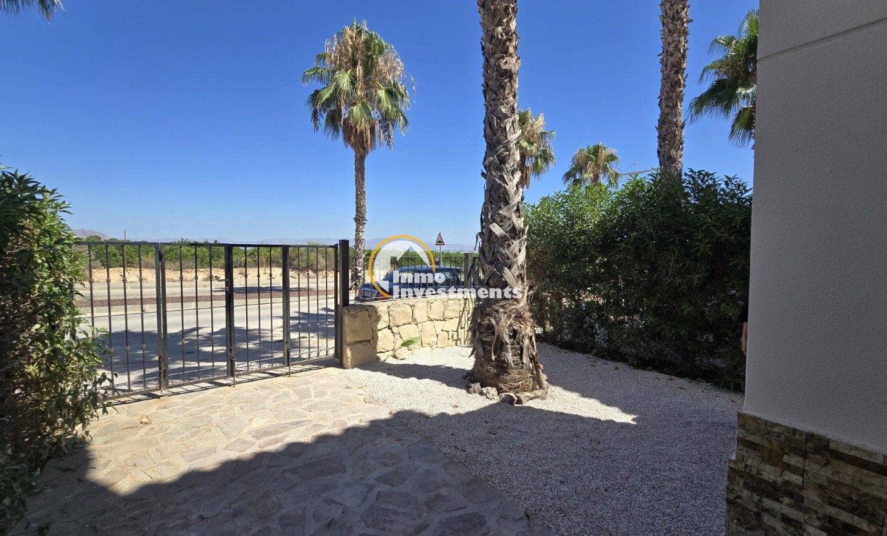 Bestaande bouw - Half vrijstaande villa - Algorfa - La Finca Golf