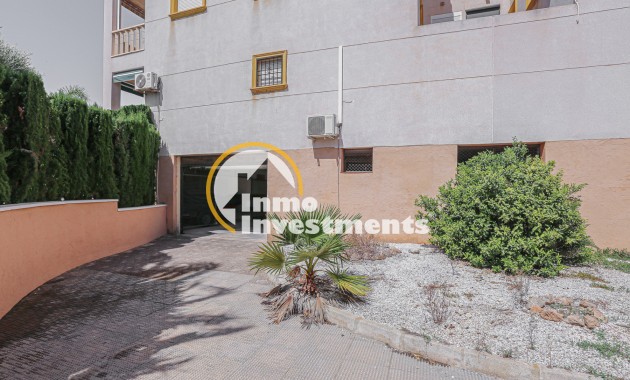 Reventa - Garaje - Lomas de Cabo Roig - Playa Golf