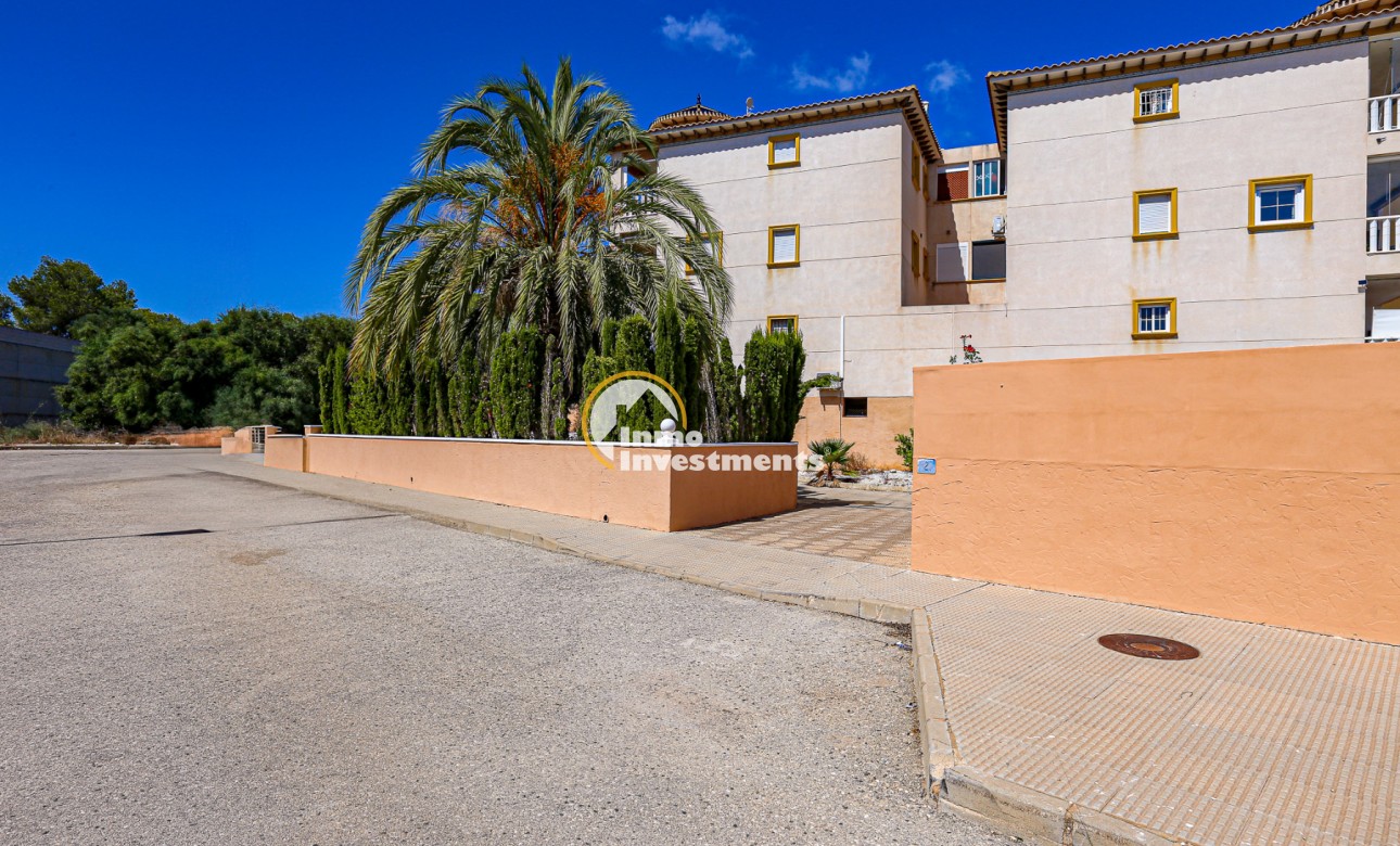 Reventa - Garaje - Lomas de Cabo Roig - Playa Golf