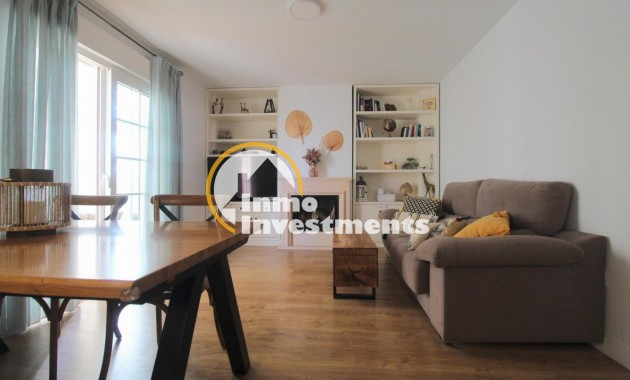 Resale - Apartment - Torrevieja - La Veleta