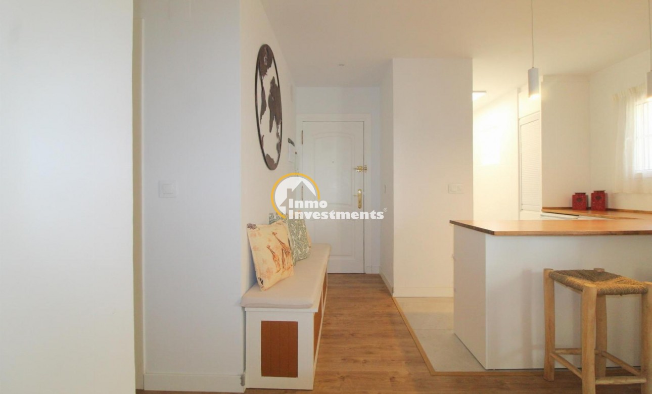 Resale - Apartment - Torrevieja - La Veleta