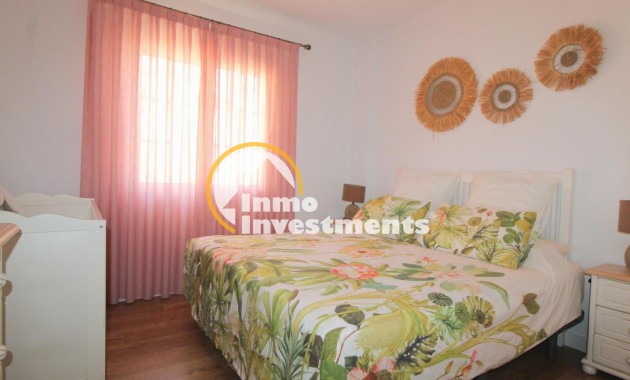 Resale - Apartment - Torrevieja - La Veleta