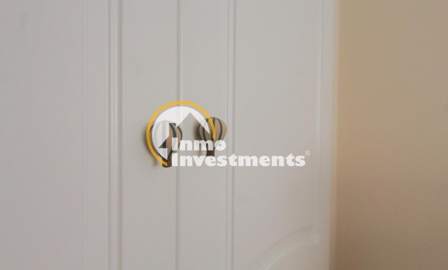 Resale - Apartment - Torrevieja - La Veleta