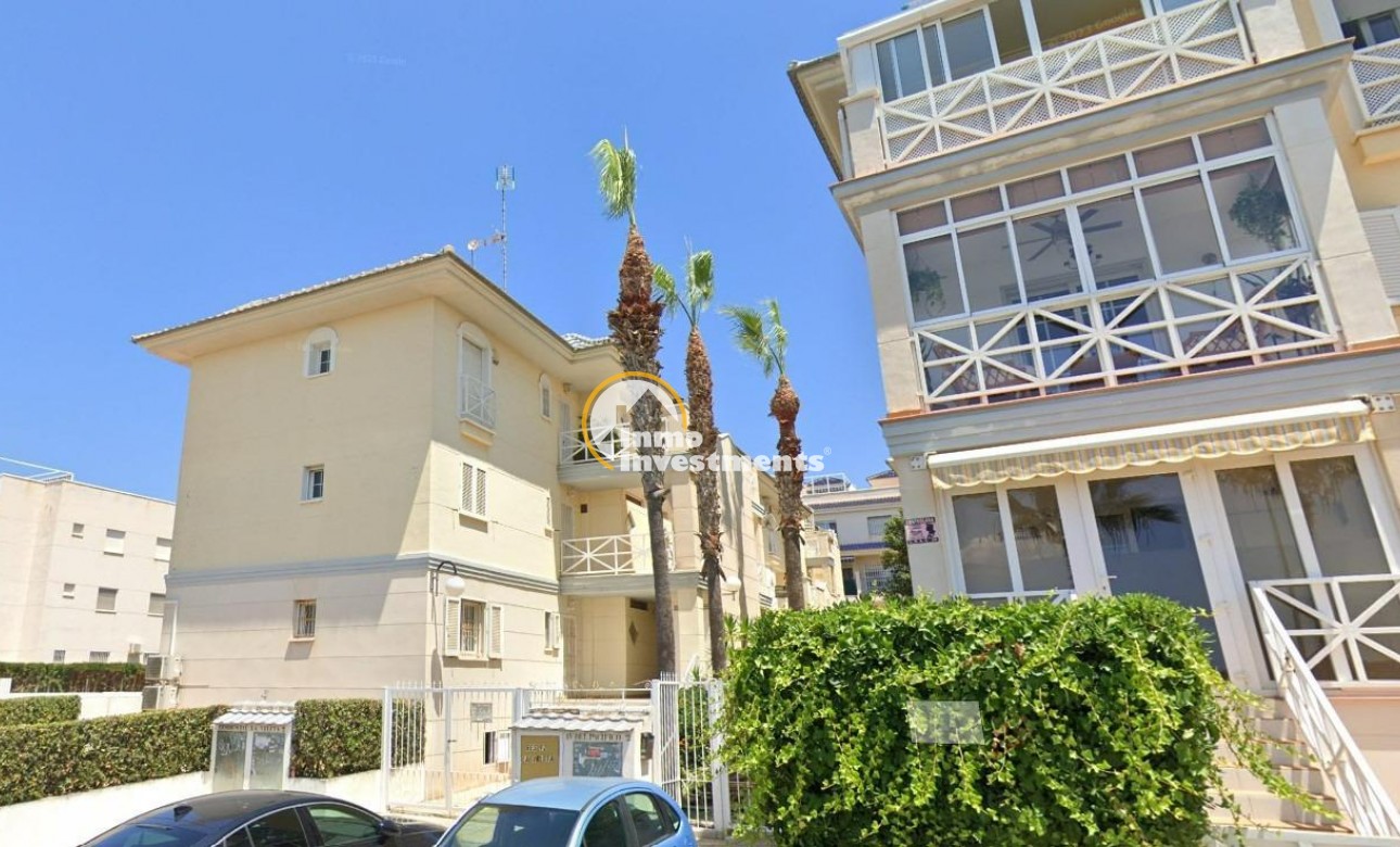 Resale - Apartment - Torrevieja - La Veleta
