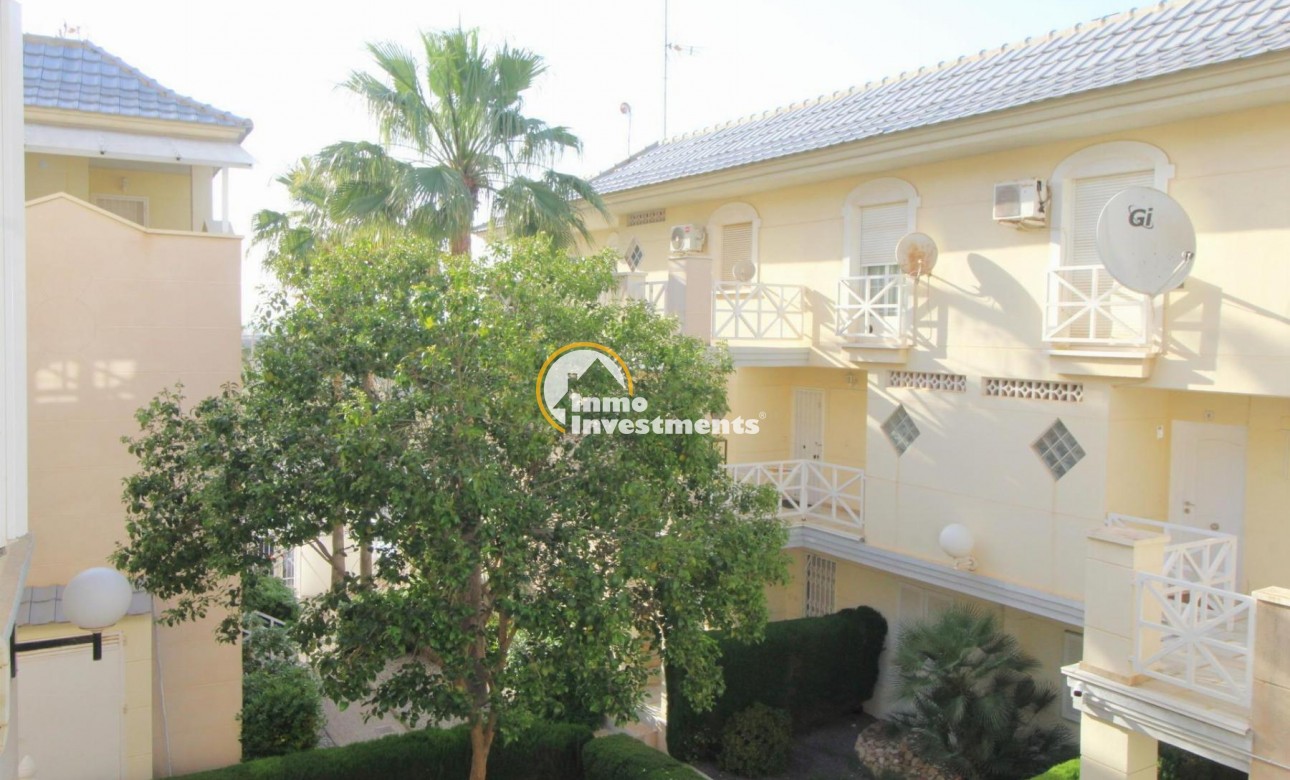 Resale - Apartment - Torrevieja - La Veleta