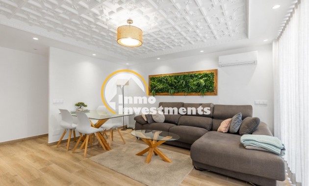 Bestaande bouw - Appartement - Torrevieja - Acequion