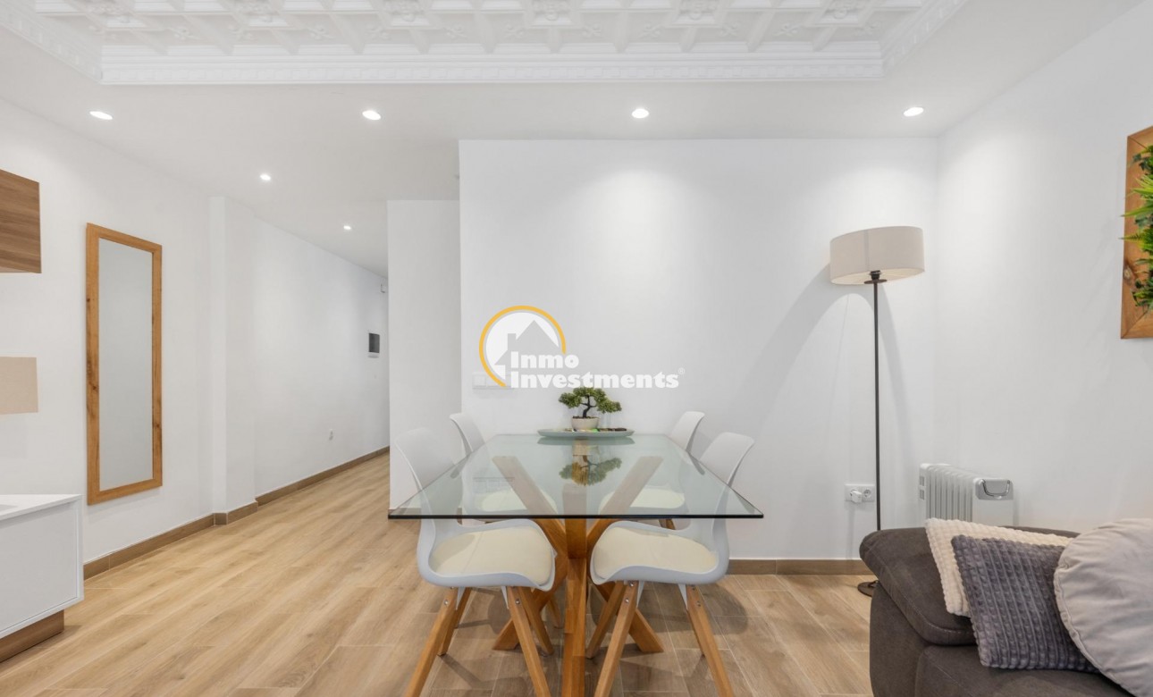 Bestaande bouw - Appartement - Torrevieja - Acequion