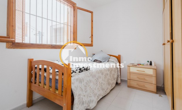 Bestaande bouw - Appartement - Torrevieja - Playa de La Acequion