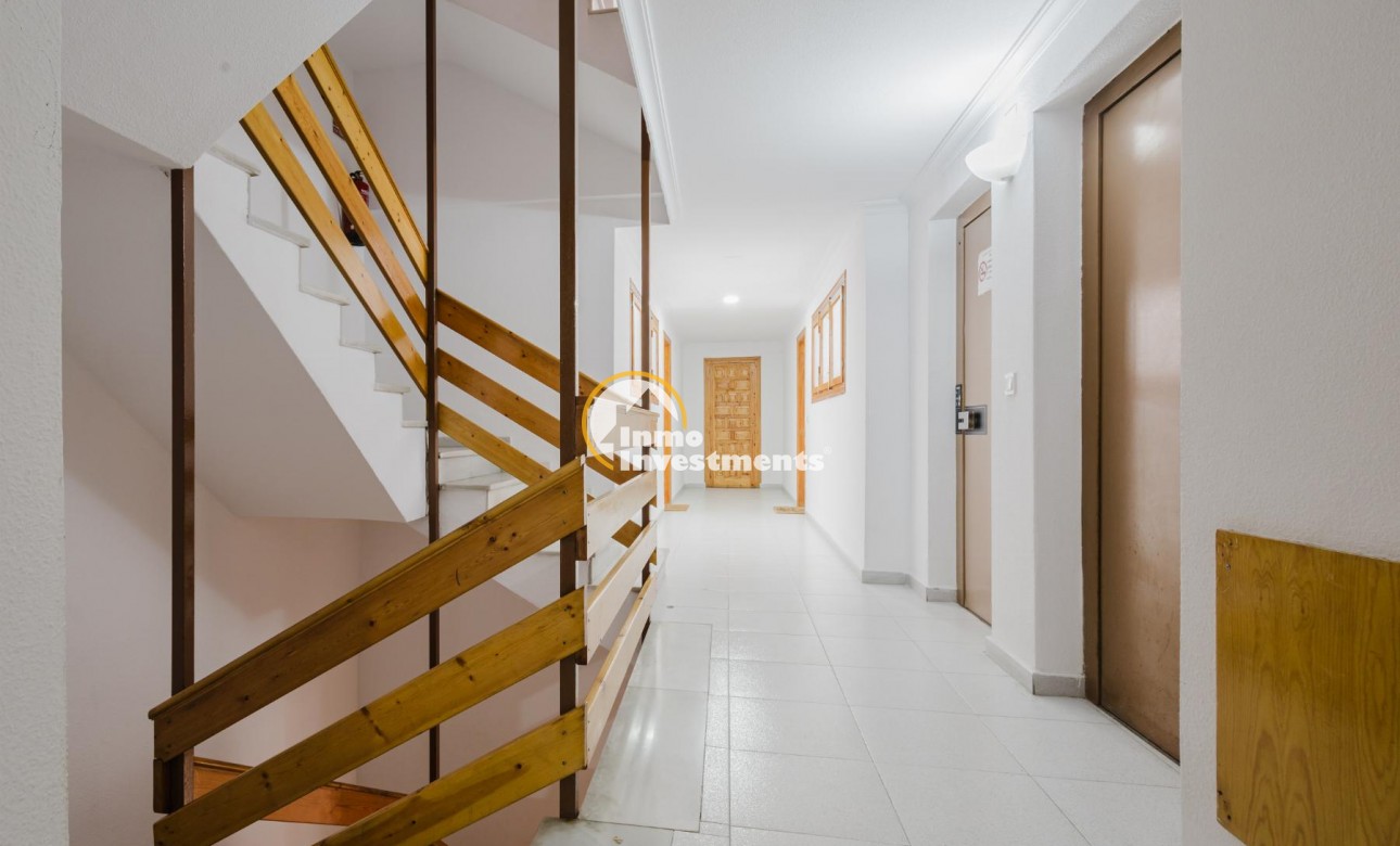 Bestaande bouw - Appartement - Torrevieja - Playa de La Acequion