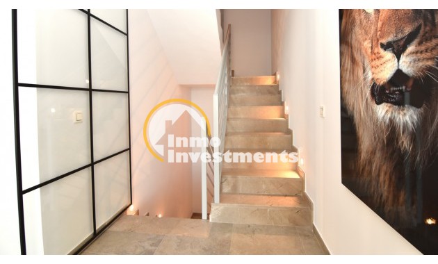 Resale - Villa - Benijofar