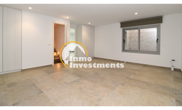 Resale - Villa - Benijofar