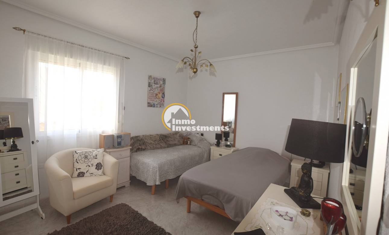 Reventa - Chalet independiente - Rojales