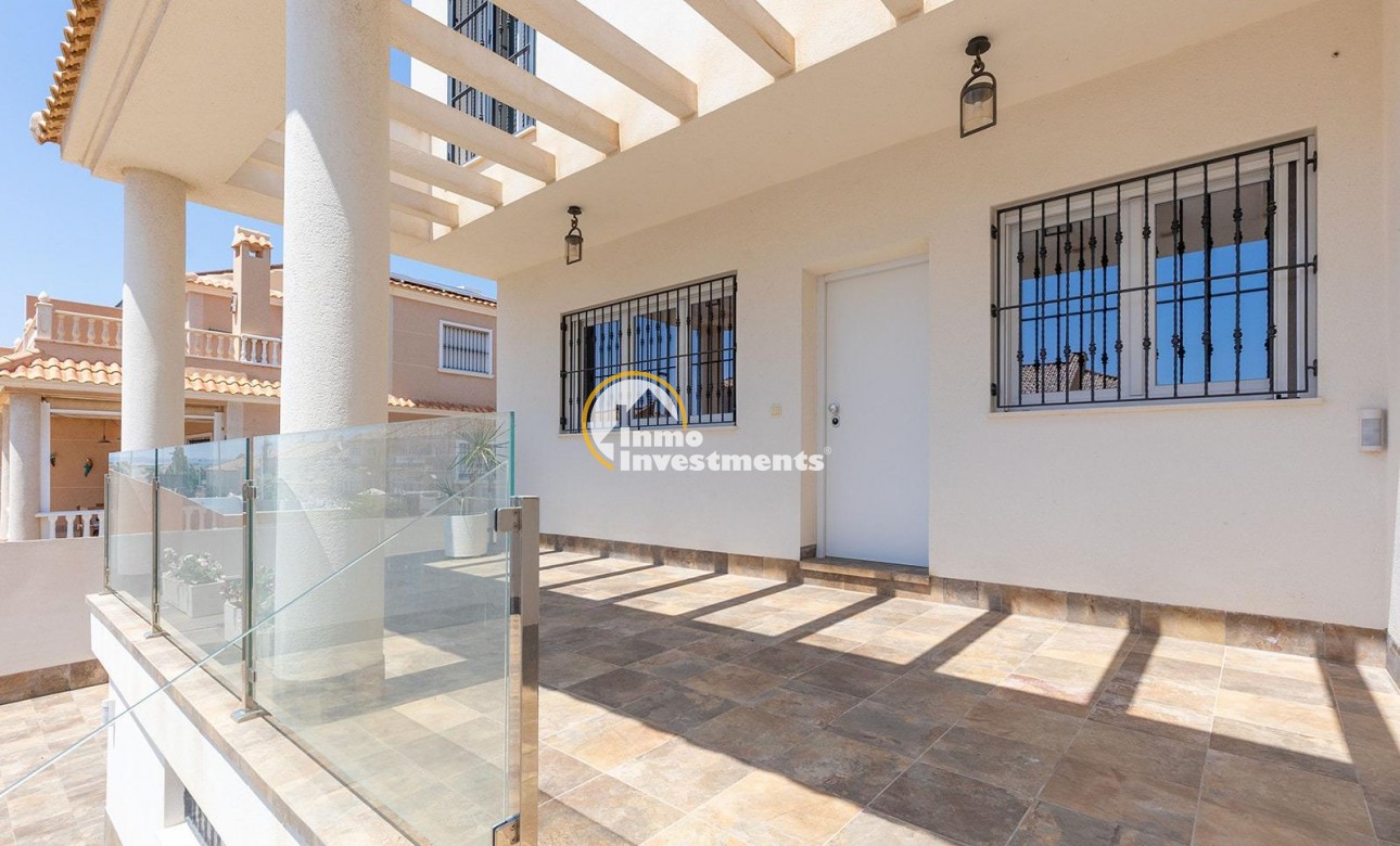 Bestaande bouw - Villa - Torrevieja - Aguas Nuevas