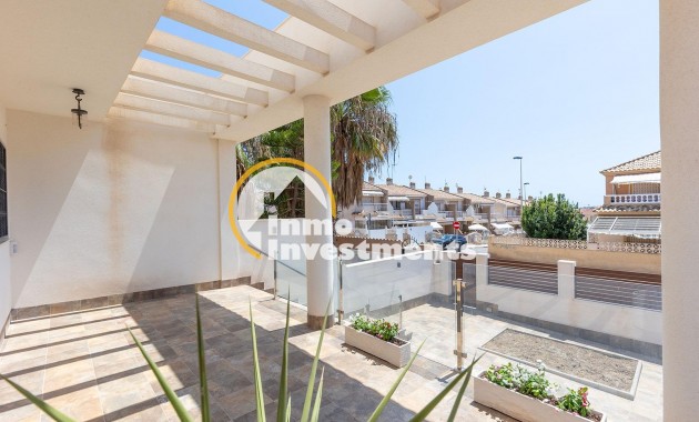 Bestaande bouw - Villa - Torrevieja - Aguas Nuevas