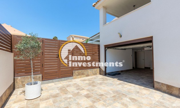 Bestaande bouw - Villa - Torrevieja - Aguas Nuevas