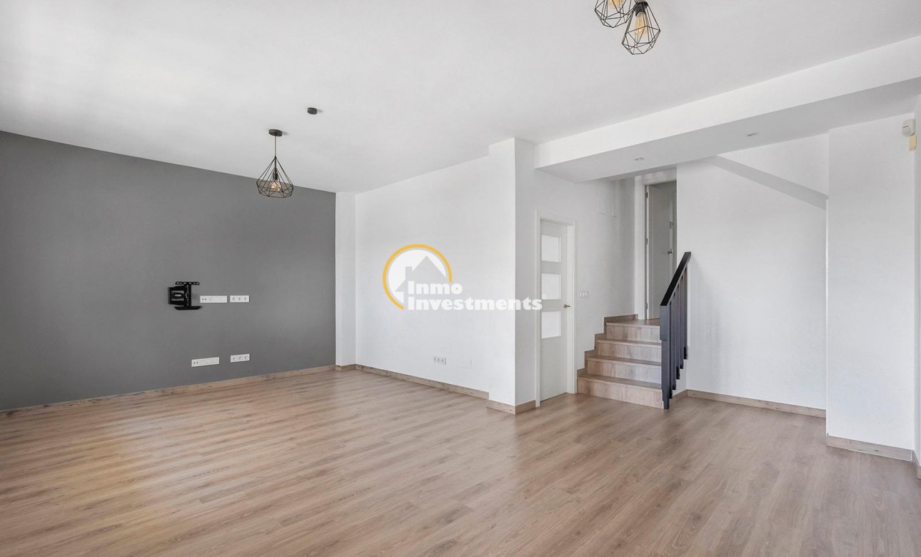 Bestaande bouw - Villa - Torrevieja - Aguas Nuevas