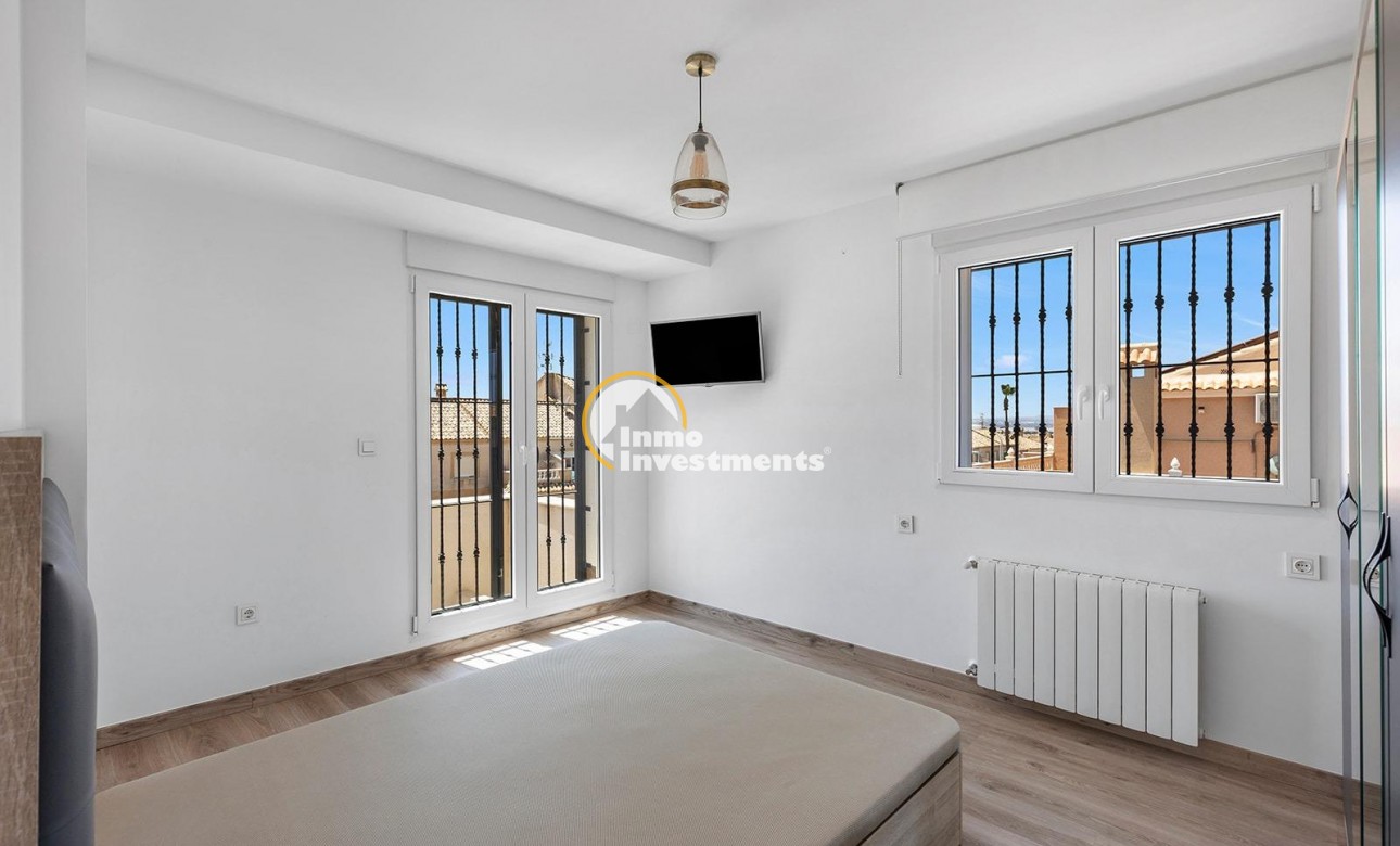 Bestaande bouw - Villa - Torrevieja - Aguas Nuevas